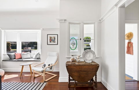 The Lighthouse - Accommodation Australia 3