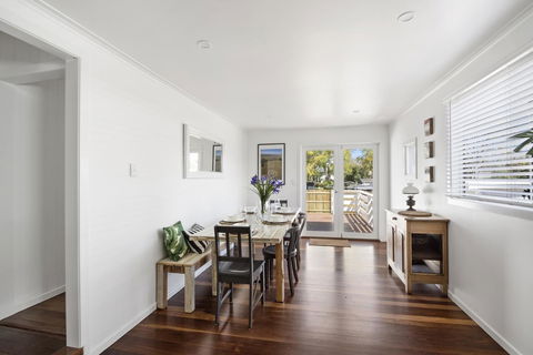 The Lighthouse - Accommodation Australia 8
