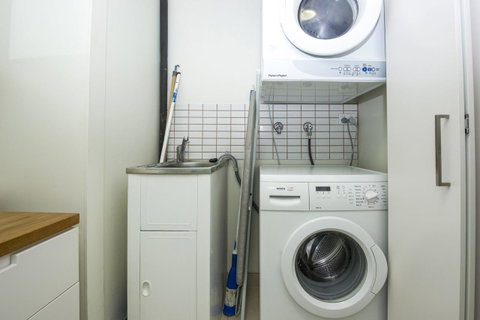 1 Bright Point Apartment 4201 - Accommodation Australia 9