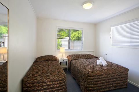 Regency Waterfront Noosa - Accommodation Australia 5