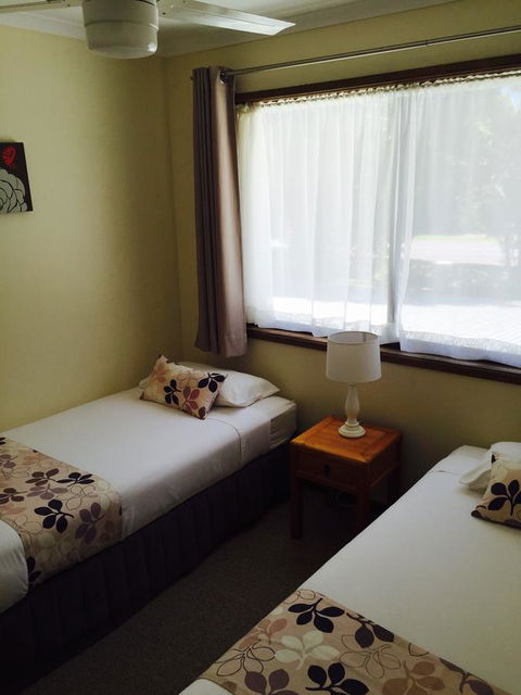 Montville Holiday Apartments - Bed n Breakfasts 23