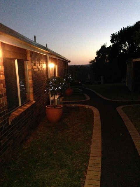 Montville Holiday Apartments - Bed n Breakfasts 21