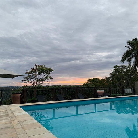 Montville Holiday Apartments - Bed n Breakfasts 9