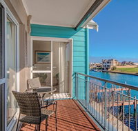 Waters Edge Apartment with Jetty - Accommodation Australia