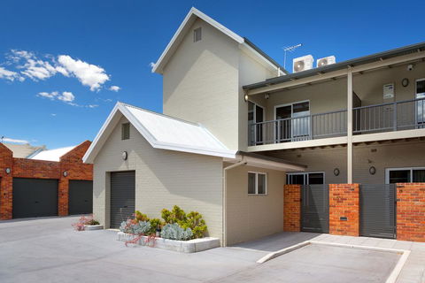 Waterstreet Apartment - Accommodation Australia 3