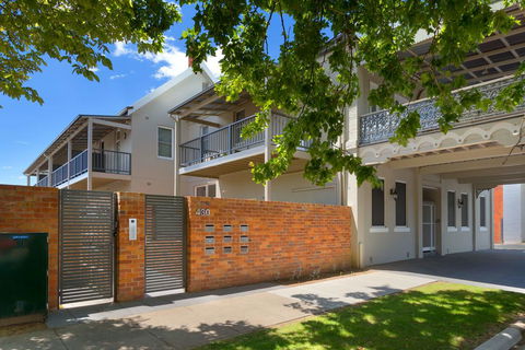 Waterstreet Apartment - Accommodation Australia 2