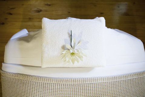 White Lotus Day Spa - Bed n Breakfasts 2