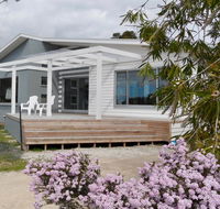WHITE SHELLS HOLIDAY RENTAL - Accommodation Australia