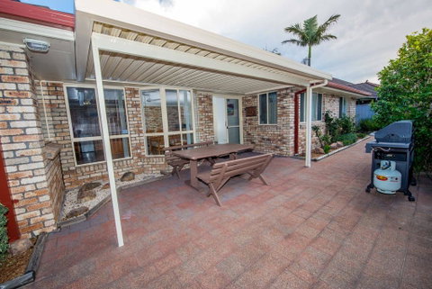 Whitesands Road, Unit 2/12 - Accommodation Australia 2
