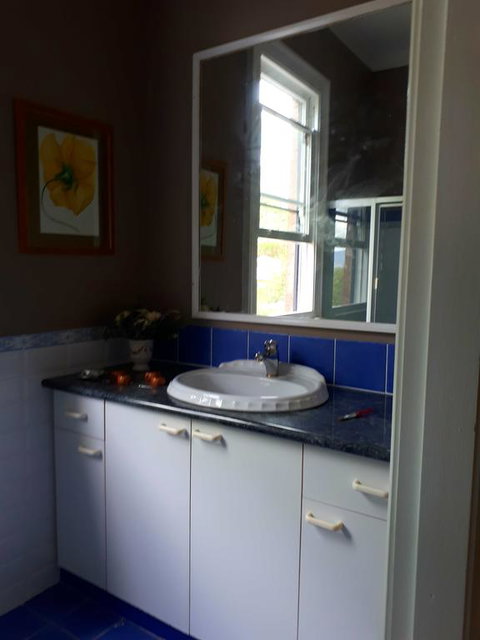 Willowgate Hall Luxury Hosted B&B - Australia Shopping 3