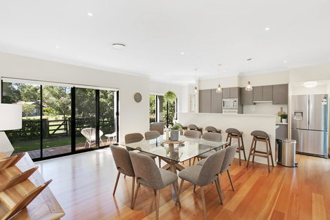 Wine Down - Australia Shopping 1