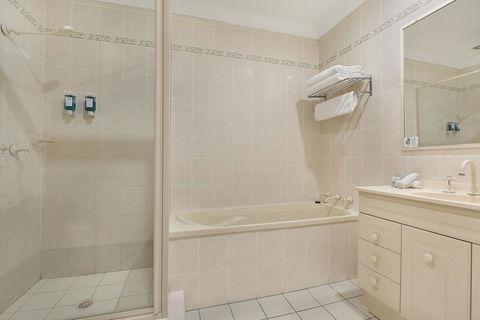 Wollongong Serviced Apartments - Local Tourism 2