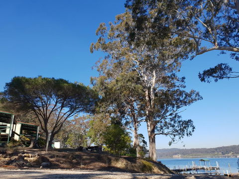 Wonboyn Lake Resort - Australia Shopping 2