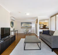 Woolloomooloo Modern Apartment 12BRK - Local Tourism