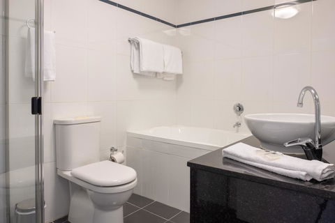 Wyndel Apartments St Leonards - Herbert - Accommodation Australia 2