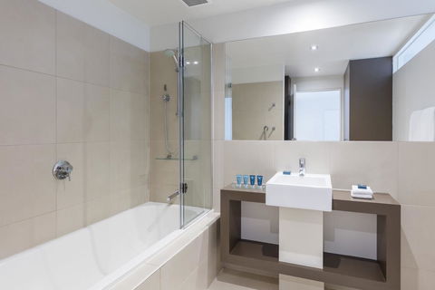 Wyndham Resort Torquay - Local Tourism 1