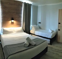Yamba Central Hotel and Backpackers - Accommodation Australia