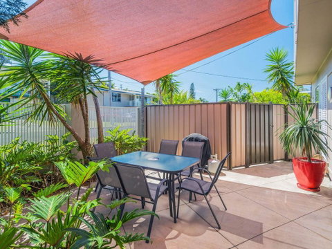 Yamba Daze - Sunrise - Pet Friendly - Accommodation Australia 0
