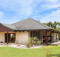 Yallingup Retreat - Australia Shopping