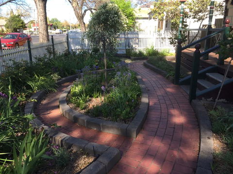 Yapera On Lucan - Accommodation Australia 3