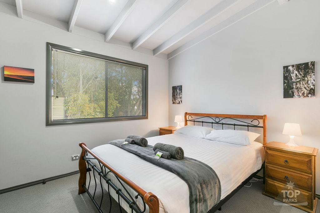 Manns Beach VIC Accommodation Australia