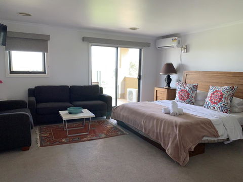 Yes Home - Accommodation Australia 0