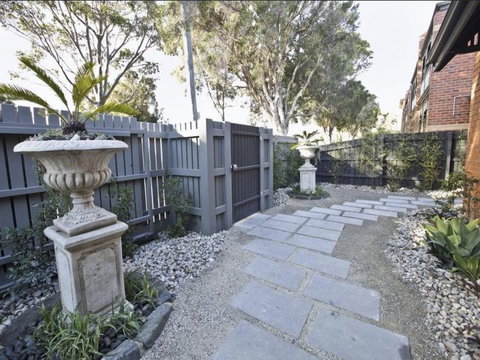 Your Home Away From Home - Accommodation Australia 1