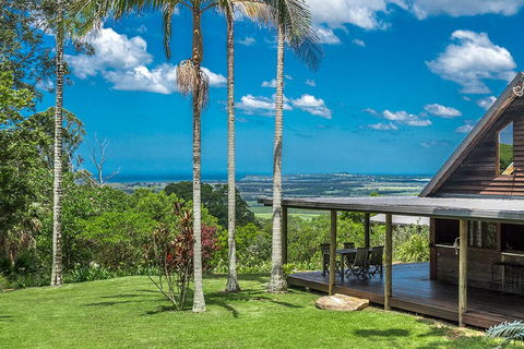 Your Luxury Escape - Cedar View - Local Tourism 0