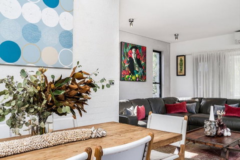 Your Luxury Escape - The Loft - Accommodation Australia 3