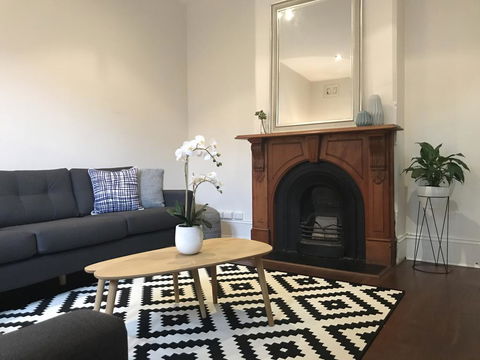 Zaara - Accommodation Australia 0