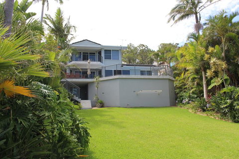 Zaffiro Beach House - Local Tourism 0