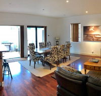 Zero Contact Private CBD-Social-Chillout-Oasis with Outdoors For You  Friends - Local Tourism