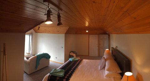 Rose Cottage Sisters Beach Accommodation - Local Tourism 2