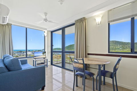 AirliediseNO Hills5min Walk 2 Port Of Airlie/Ferry TerminalWiFiNetflix - Local Tourism 0