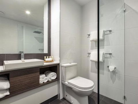 Mercure Sunshine Coast Kawana Waters - Accommodation Australia 1