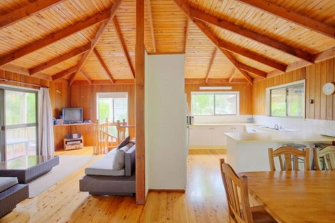 33 Cooloola Drive Rainbow Beach - Accommodation Australia 1
