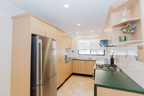 4-1 Penders Court - Accommodation Australia 3