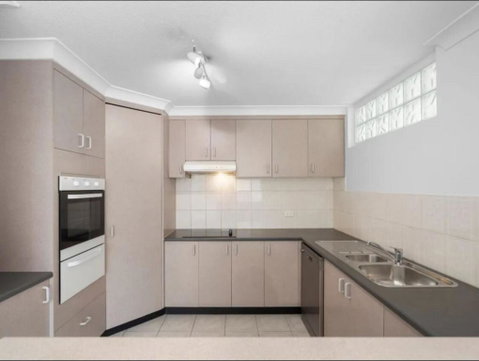 A 3 Bedders Close To Everything - Accommodation Australia 3