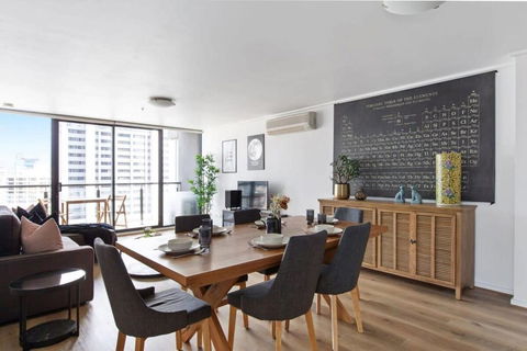 A 3BR Apt Next To Southern Cross FREE Parking - Local Tourism 0
