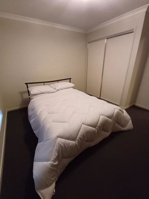A Beautiful And Spacious Home - Local Tourism 3