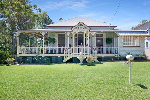 A Charming Queenslander - Local Tourism 0