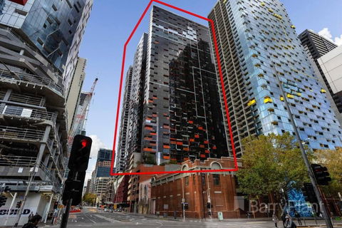 A Chic 2BR Apt Near Southern Cross, With Secure Parking - Local Tourism 1