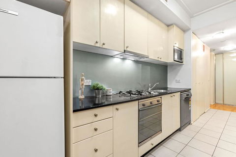 A Chic Studio Right Next To Darling Harbour - Local Tourism 4