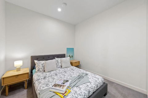 A Comfy 2BR Apt Next To QV & Melbourne Central - Accommodation Australia 4
