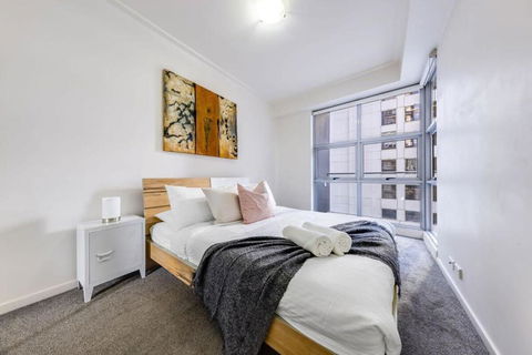 A Comfy 2BR Apt Right Next To Darling Harbour - Accommodation Australia 3