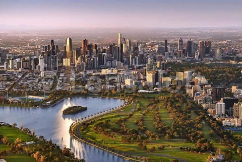 A Comfy Albert Park Apt Next To Grand Prix Circuit - Accommodation Australia 2