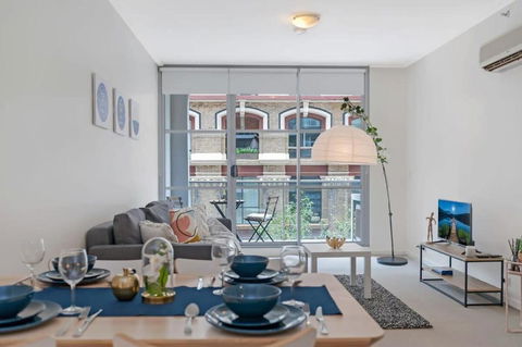 A Comfy & Modern Studio Near Darling Harbour - Accommodation Australia 2