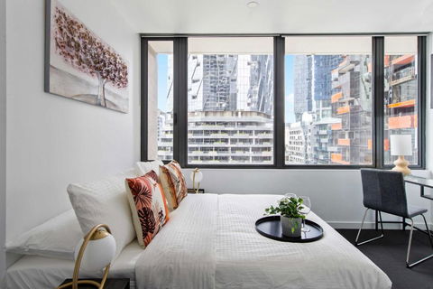 A Cozy 2BR Apt Next To Southern Cross FREE Parking - Accommodation Australia 3