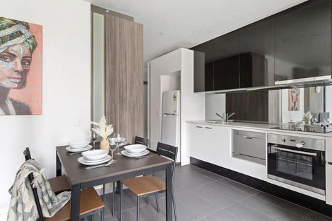 A Cozy 2BR Apt Opposite Southern Cross Station - Accommodation Australia 4