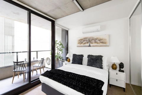 A Cozy Apt Near Grand Prix Circuit FREE Parking - Accommodation Australia 4